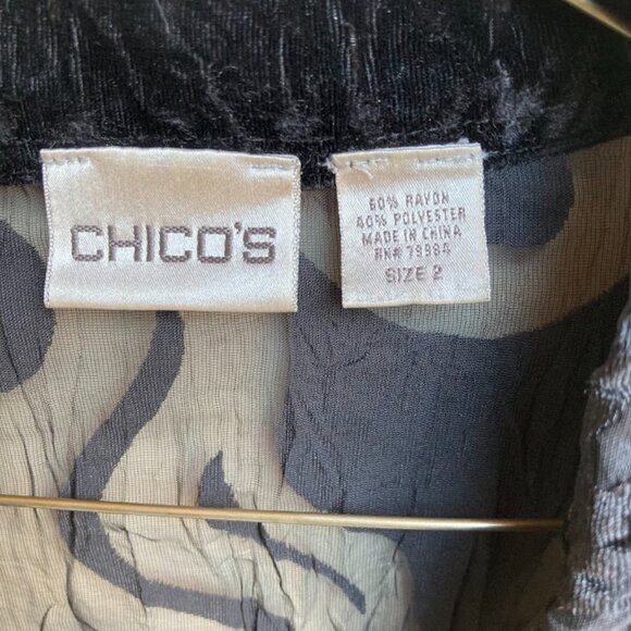 CHICOS | Black Floral Burnout Velvet Crinkle Button Down 3/4 Sleeve Blouse Top - Picture 14 of 15